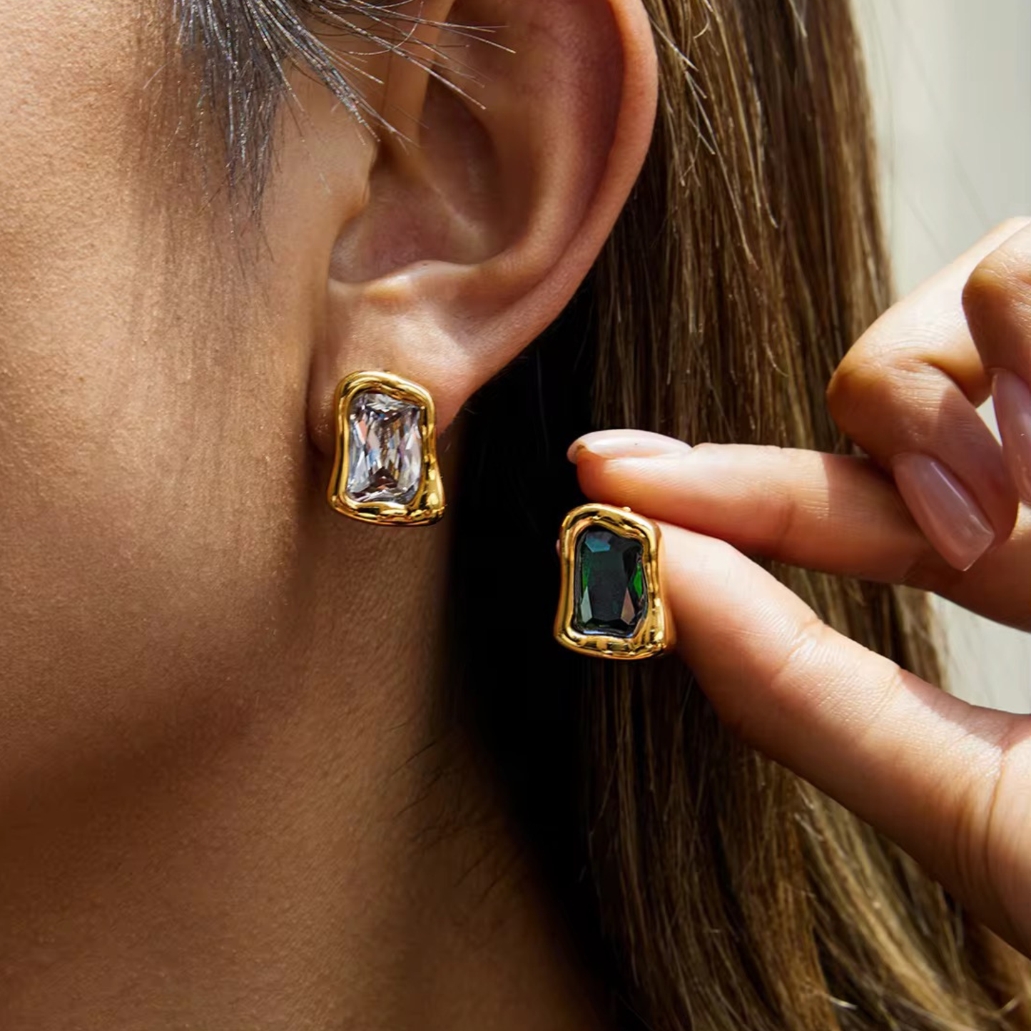 Aurelia Stud Earrings