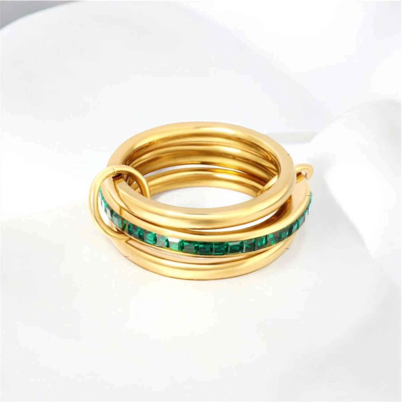 Esmeralda Ring