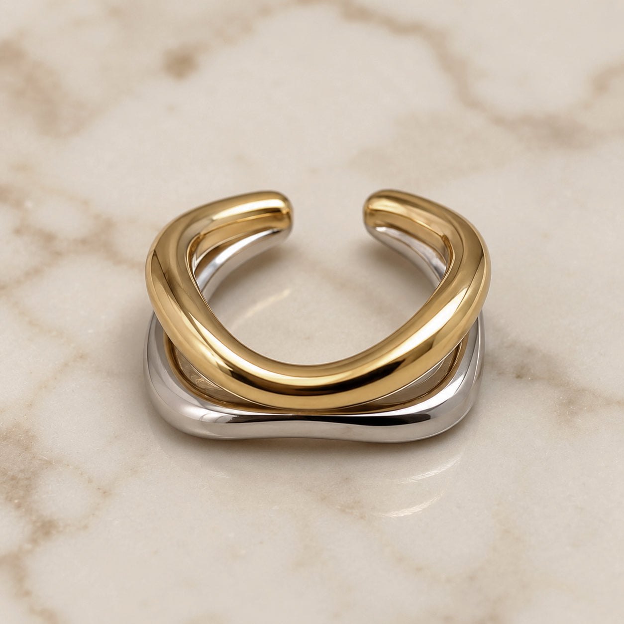 Aura Wave Ring